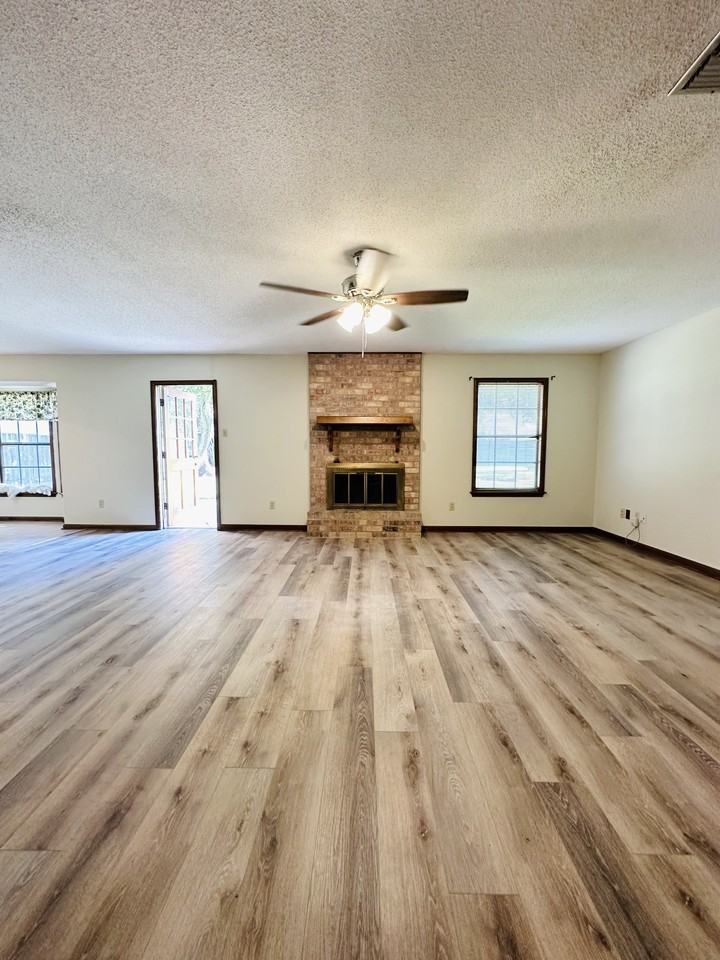 102 Cindy Dr #NA - Photo 2 of 16