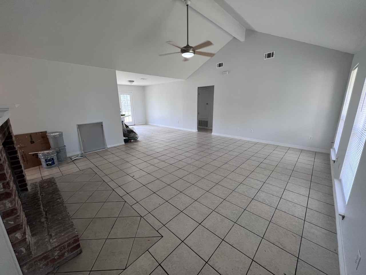 3412 N 10th St #NA - Photo 2 of 18