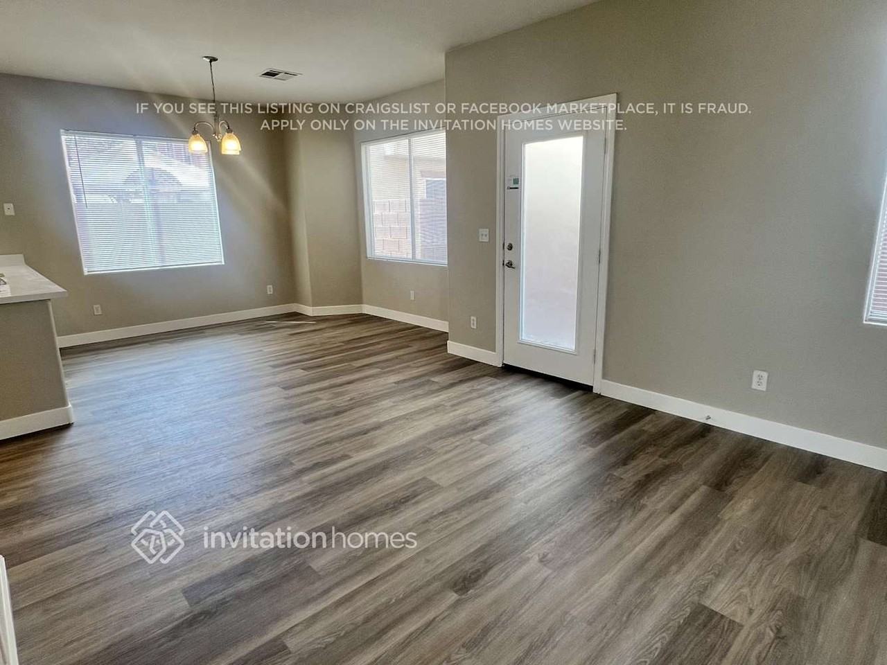 678 Baffin Island Rd - Photo 2 of 18