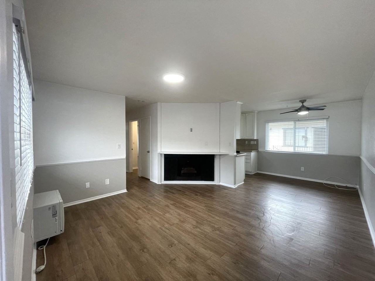 285: 900 Loma Ave - Photo 3 of 12