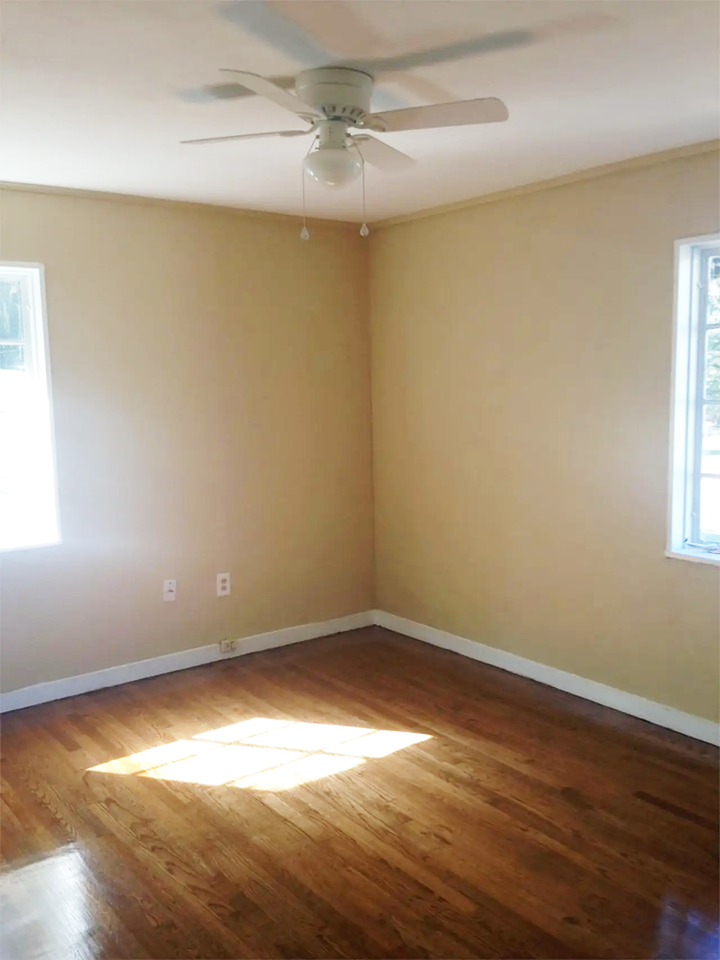 2920 Oak Forest Dr - Photo 4 of 11