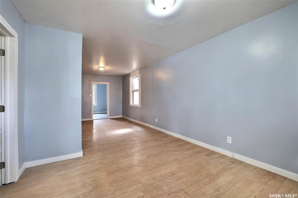 1945 St John St #1 - Photo 3 of 7