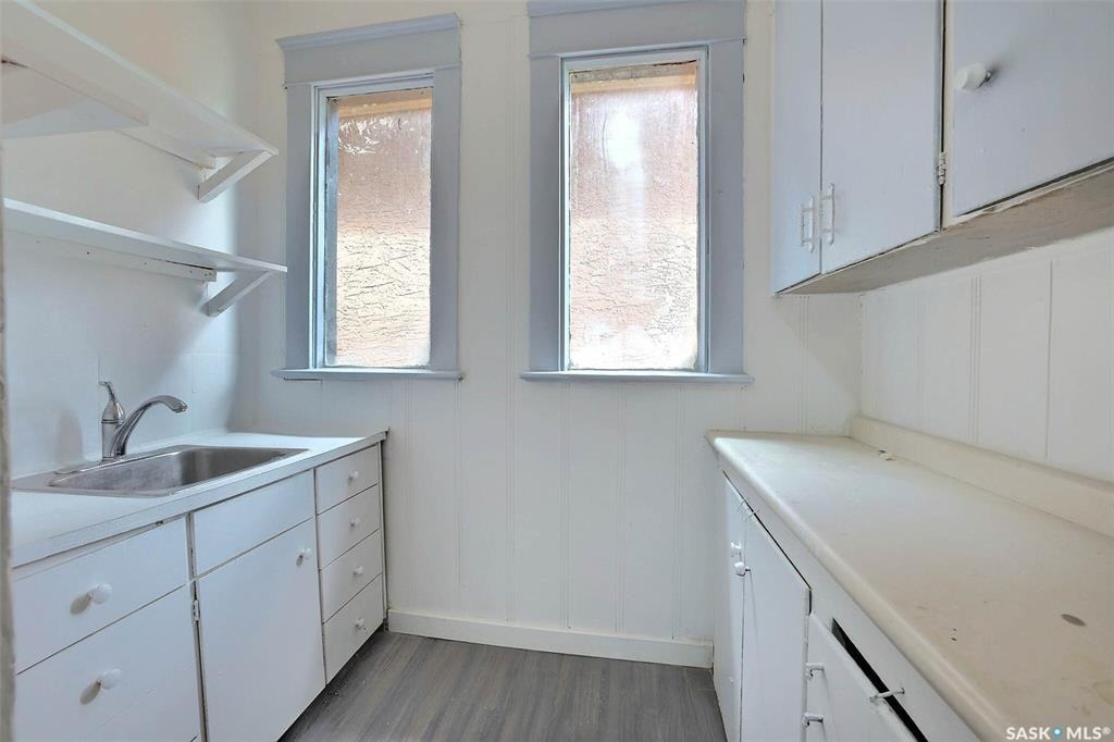 1945 St John St #1 - Photo 6 of 7