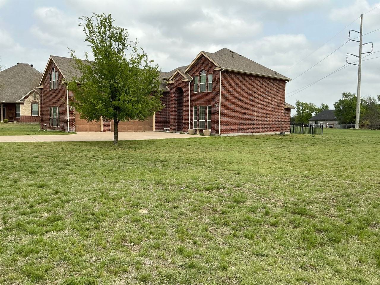 815 Blue Quail Dr - Photo 2 of 31