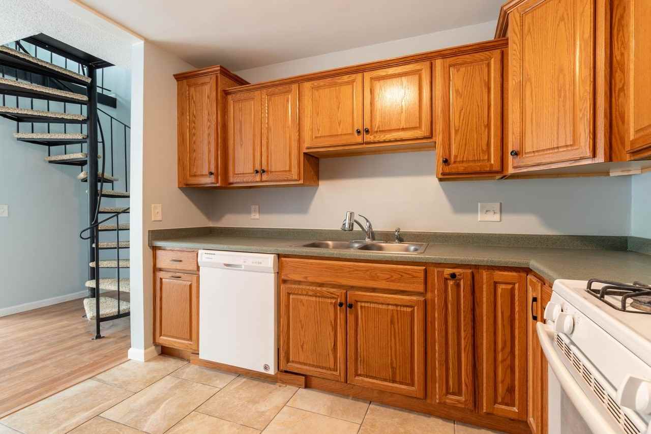 7336 72nd Ln N - Photo 3 of 18