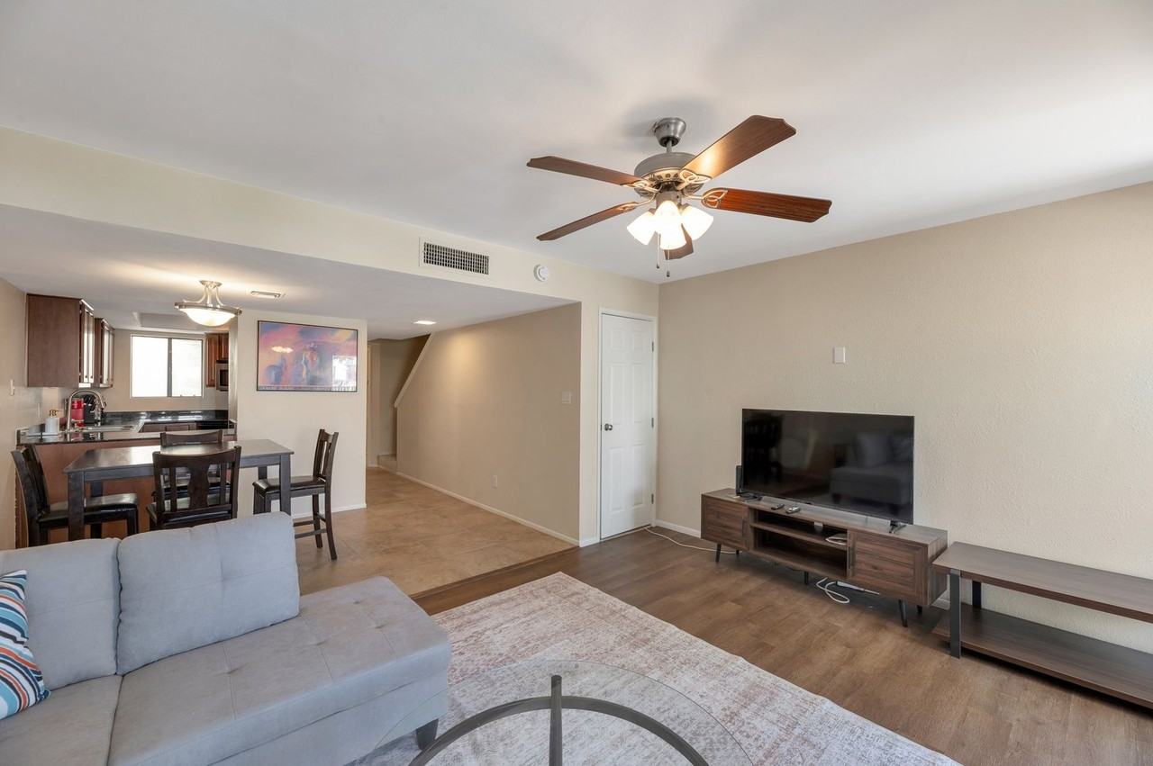 885 N Granite Reef Rd - Photo 6 of 23