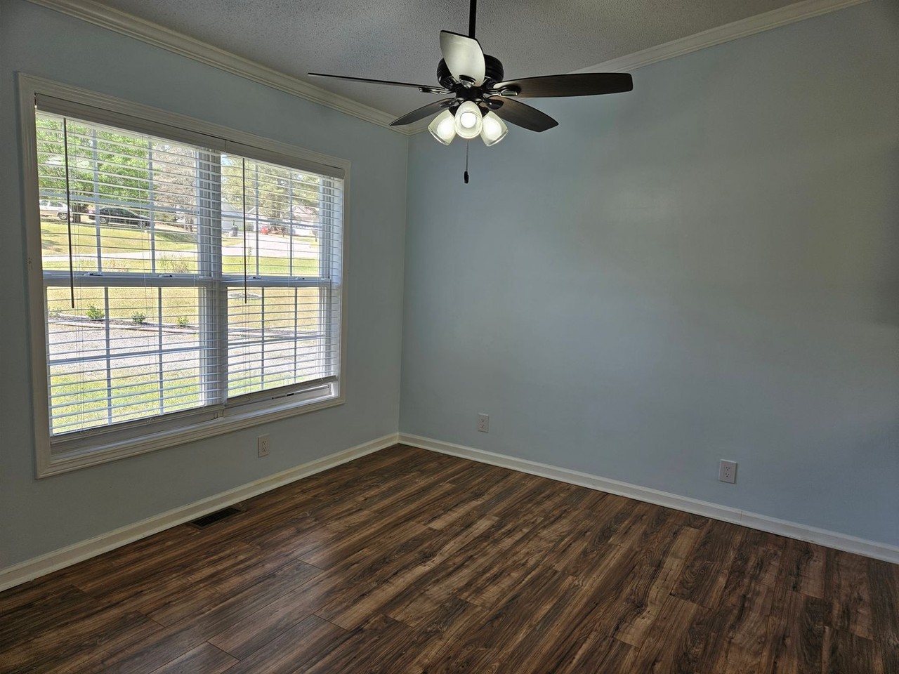 6030 Saint Andrews Dr - Photo 3 of 17