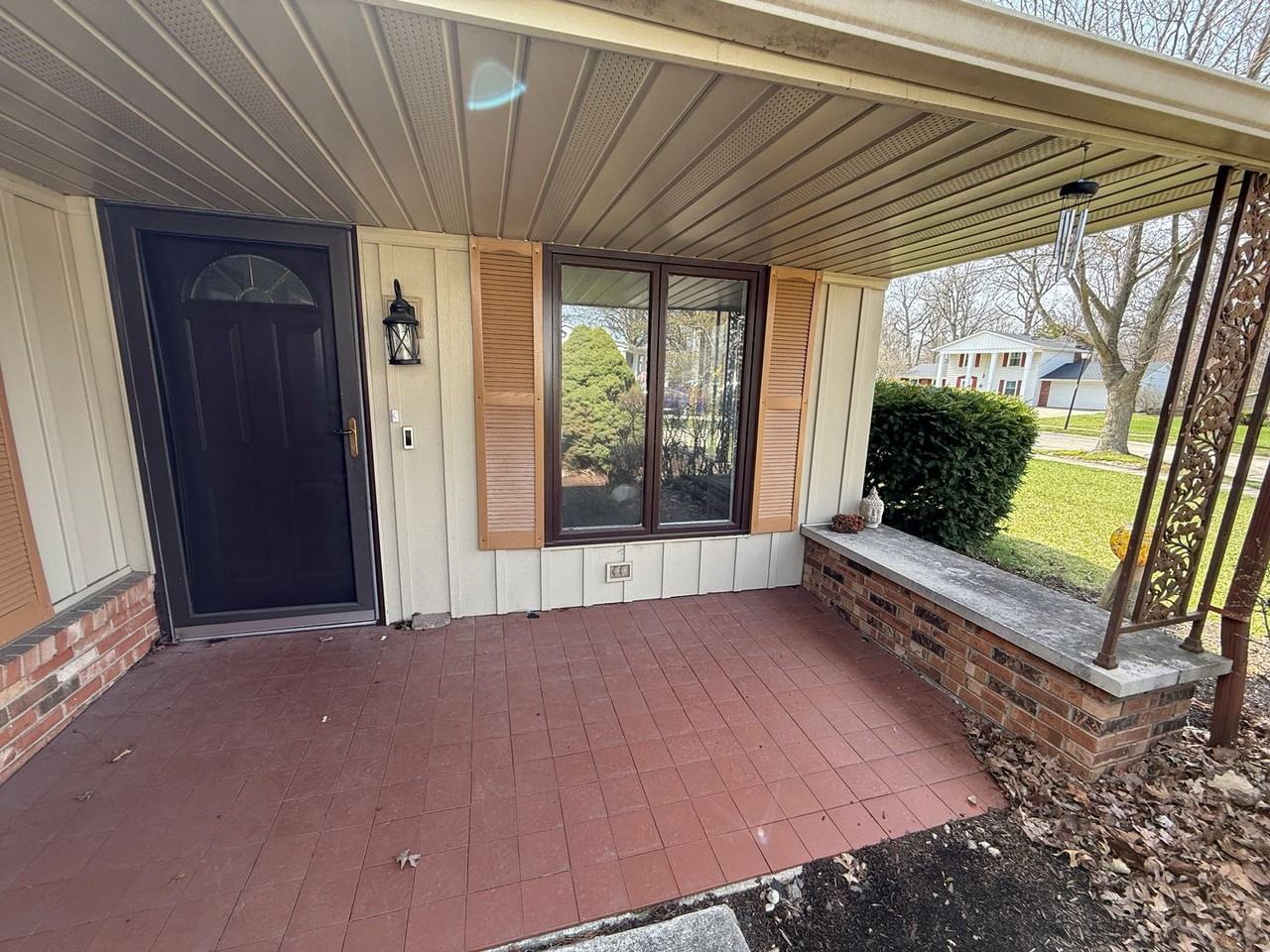 4328 Oakhurst Dr - Photo 2 of 22