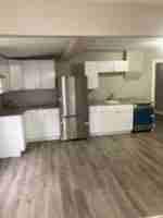 featured image of 100 Lyndhurst St