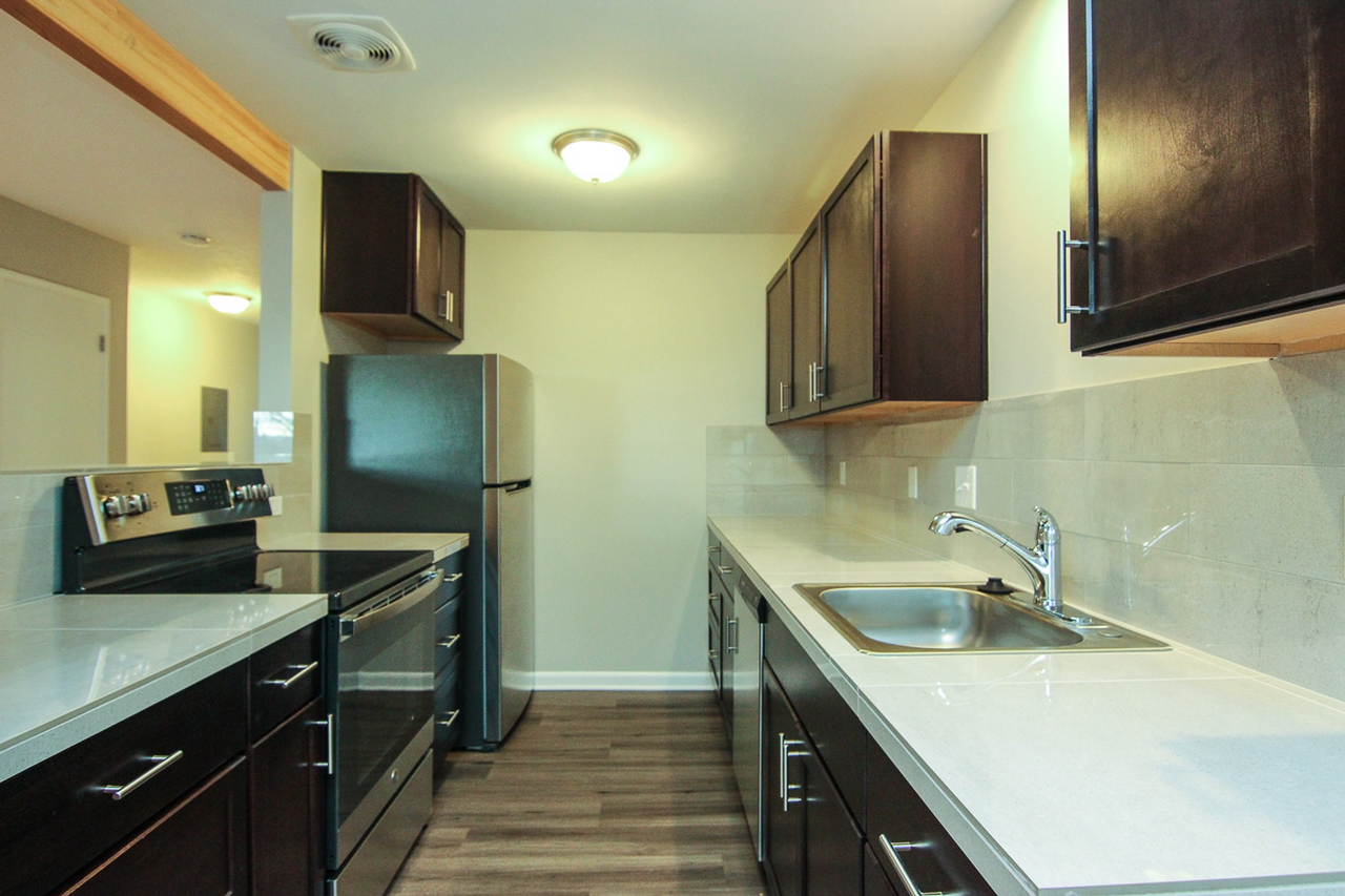 Raleigh Heights - Photo 3 of 10