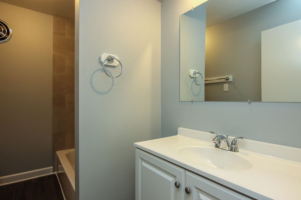 Raleigh Heights - Photo 7 of 10