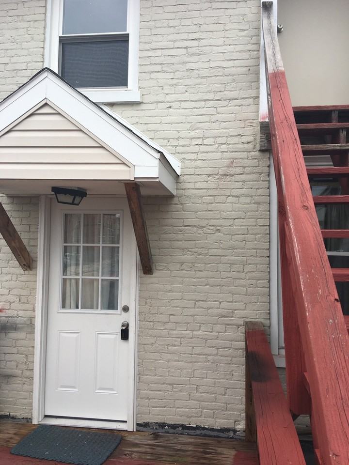 440 Market St - Photo 2 of 10