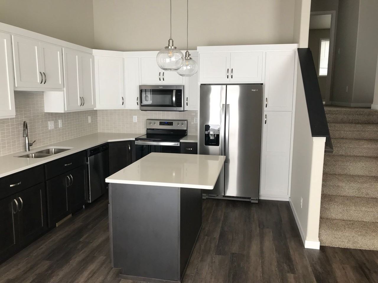 2115 Allison Ln - Photo 2 of 8