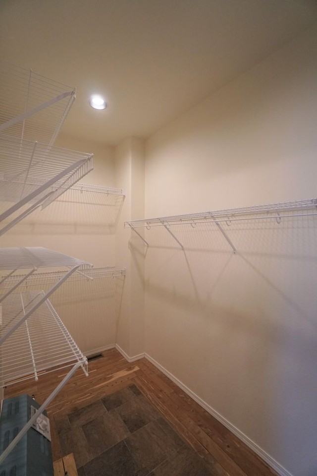 5420 Backglen Dr - Photo 3 of 37