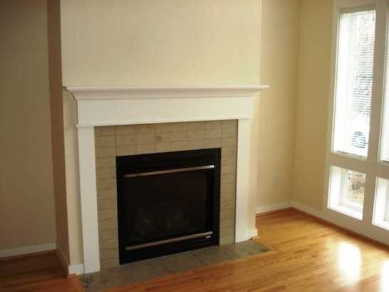 6518B 24th Ave Ne - Photo 4 of 12