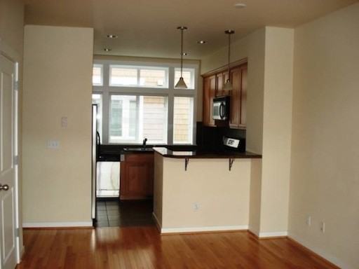 6518B 24th Ave Ne - Photo 7 of 12