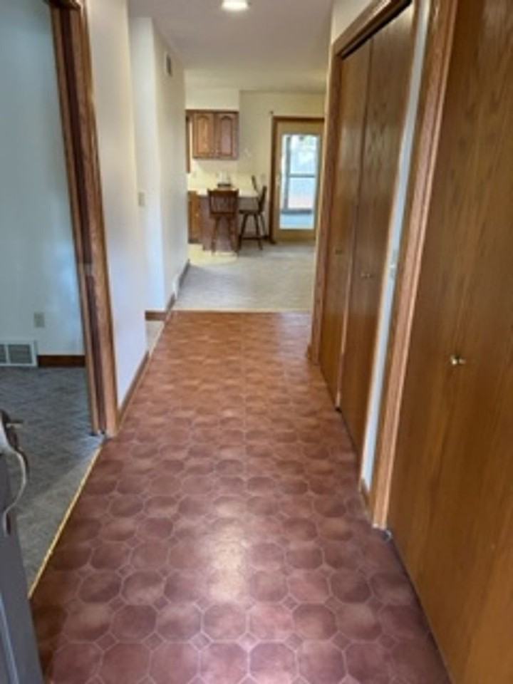 2199 Weir Rd Ne - Photo 2 of 20