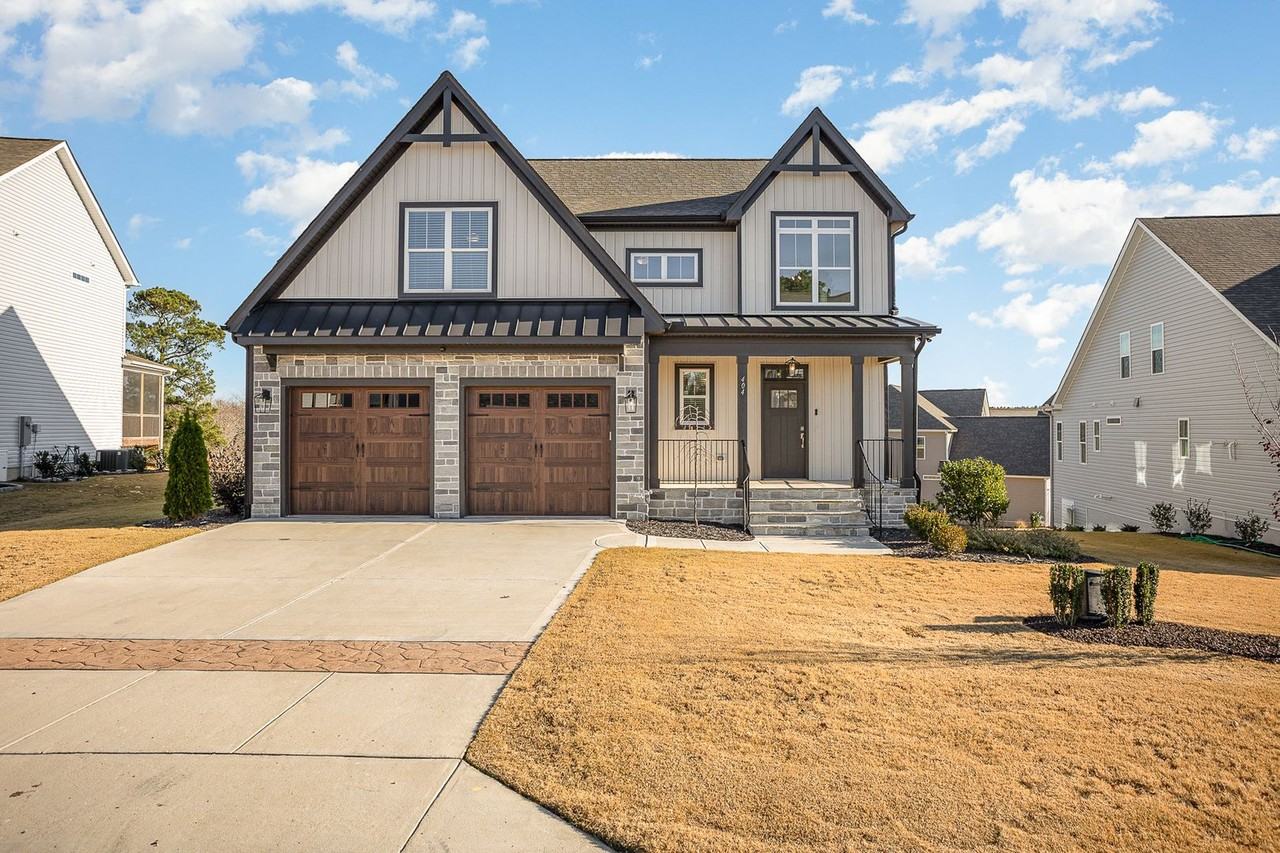 404 Prides Xing - Photo 2 of 33