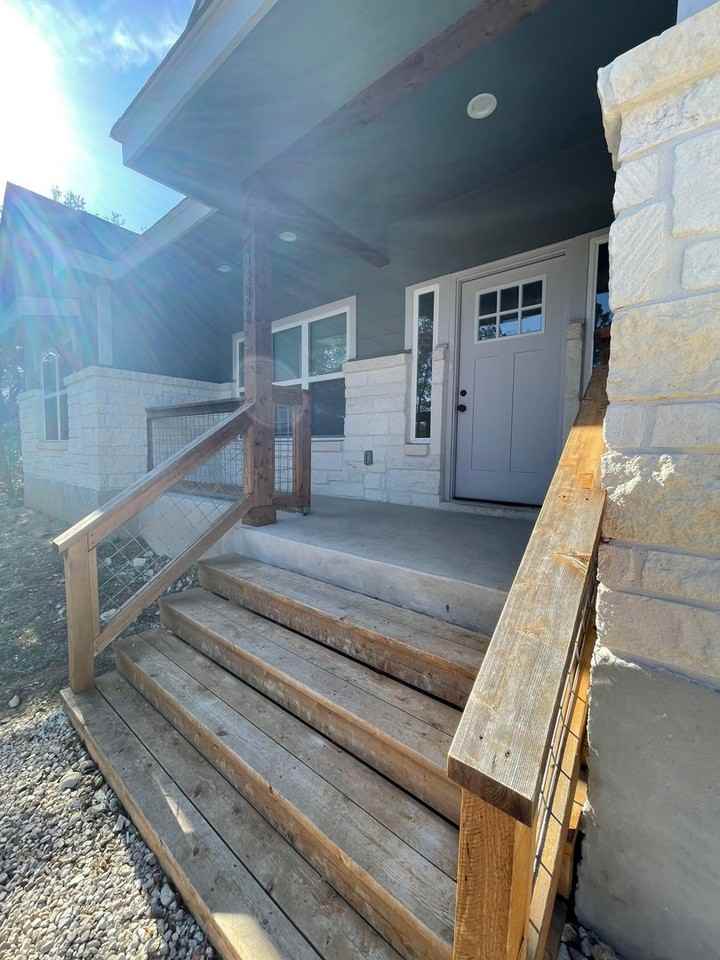 1289 Green Meadow Ln - Photo 3 of 33