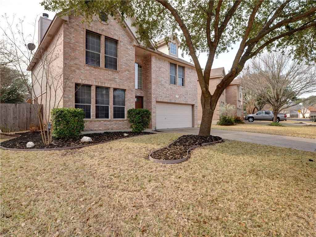 1010 Oaklands Dr - Photo 2 of 30