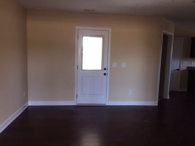 2604 Auldridge Dr - Photo 4 of 12