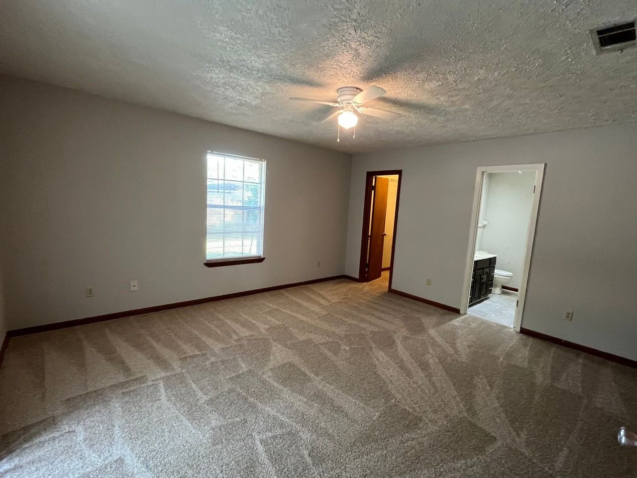 1 8th St - Photo 3 of 26