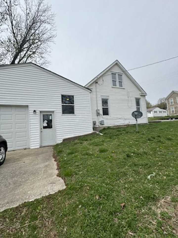 500 Frankford Rd - Photo 3 of 16