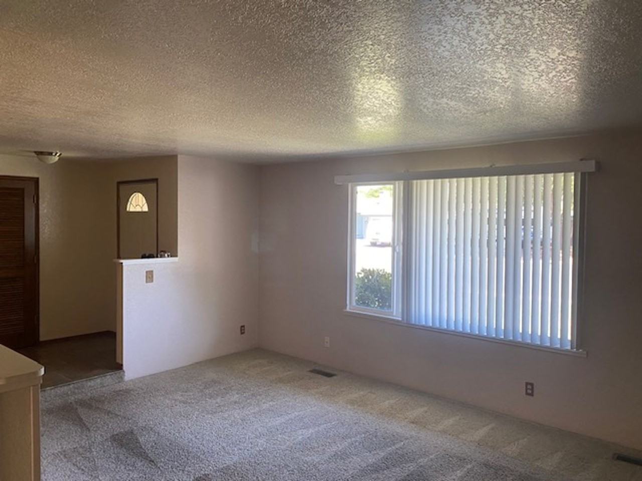 680 Malabar St - Photo 5 of 21