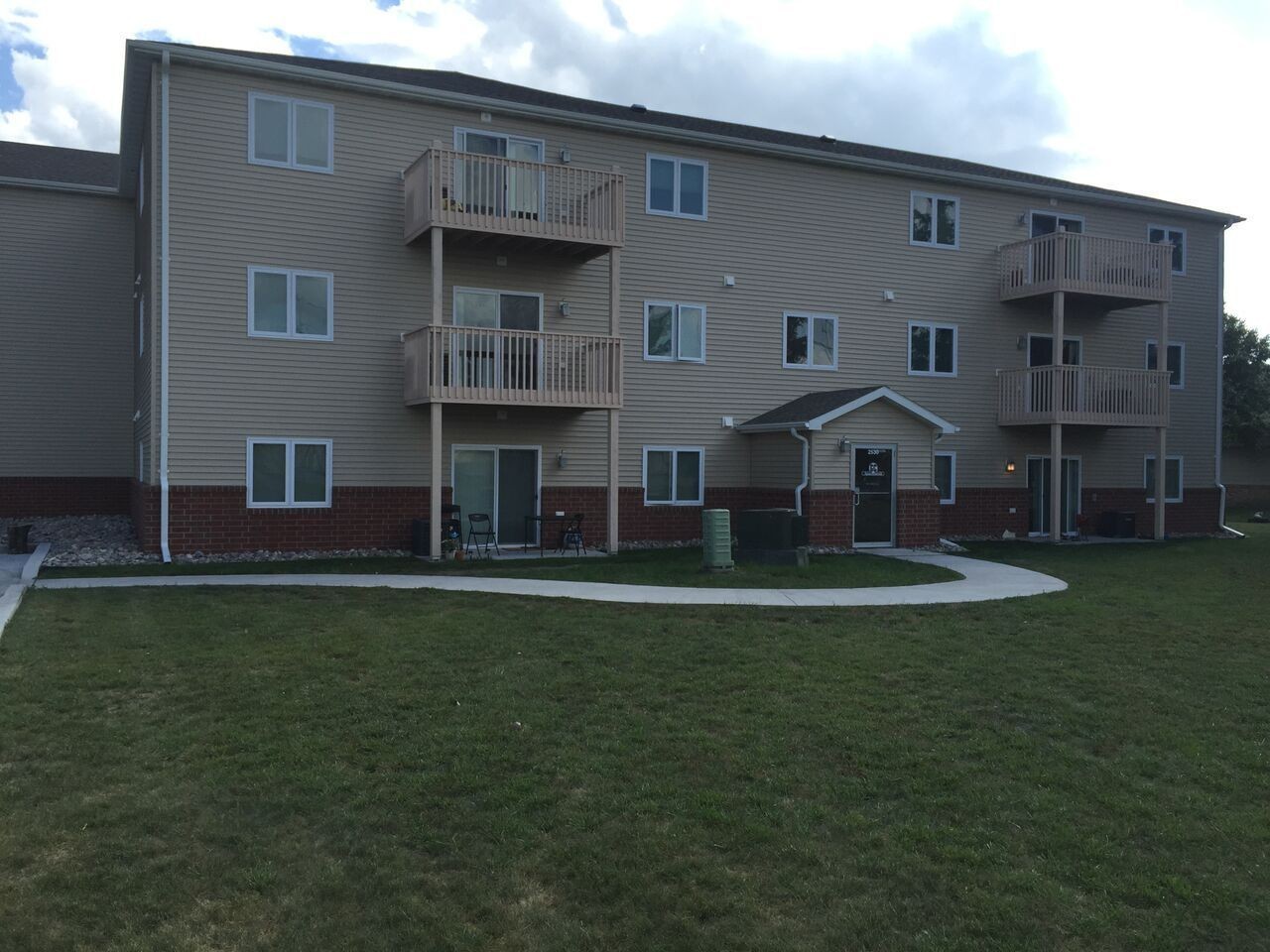 GC Apartments 2530 - Photo 5 of 6