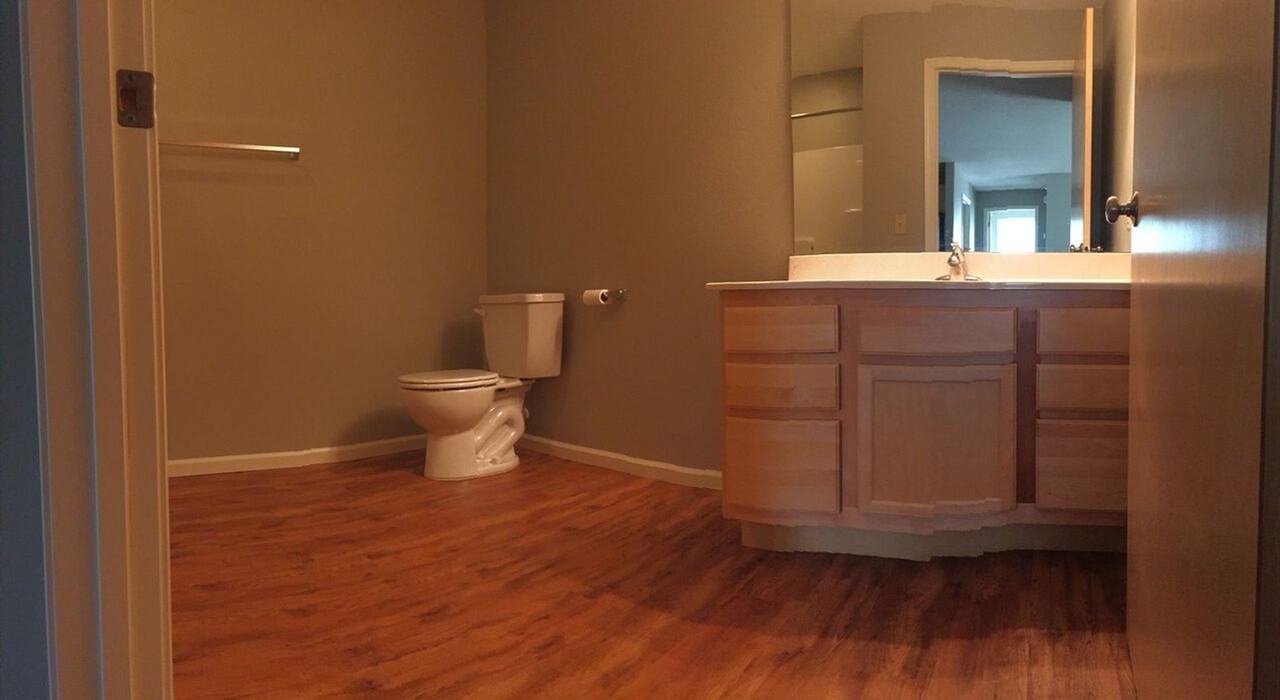 GC Apartments 2530 - Photo 3 of 5