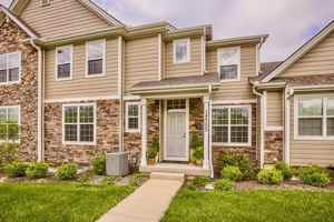 featured image of 15753 Foster St