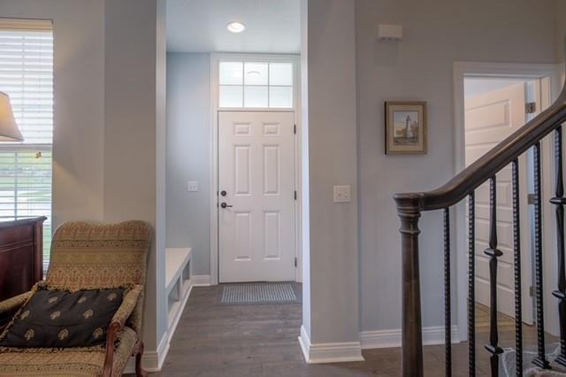 15753 Foster St - Photo 2 of 24