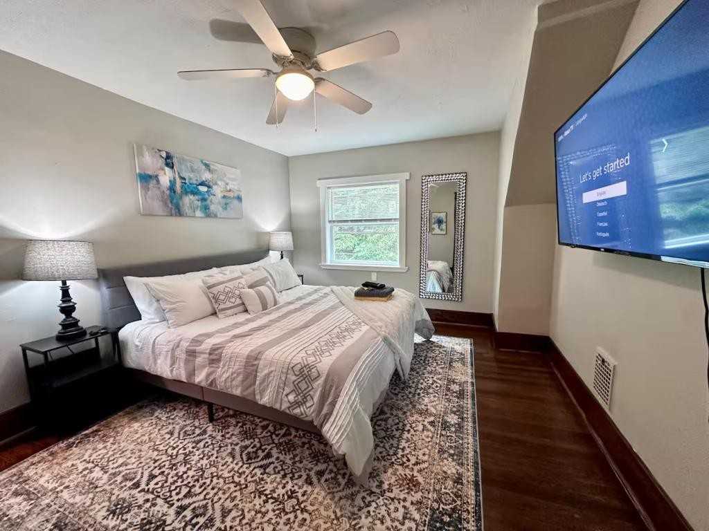 1018 Zahniser St - Photo 2 of 26