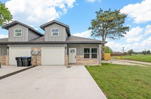 featured image of 2704 Jones St #A