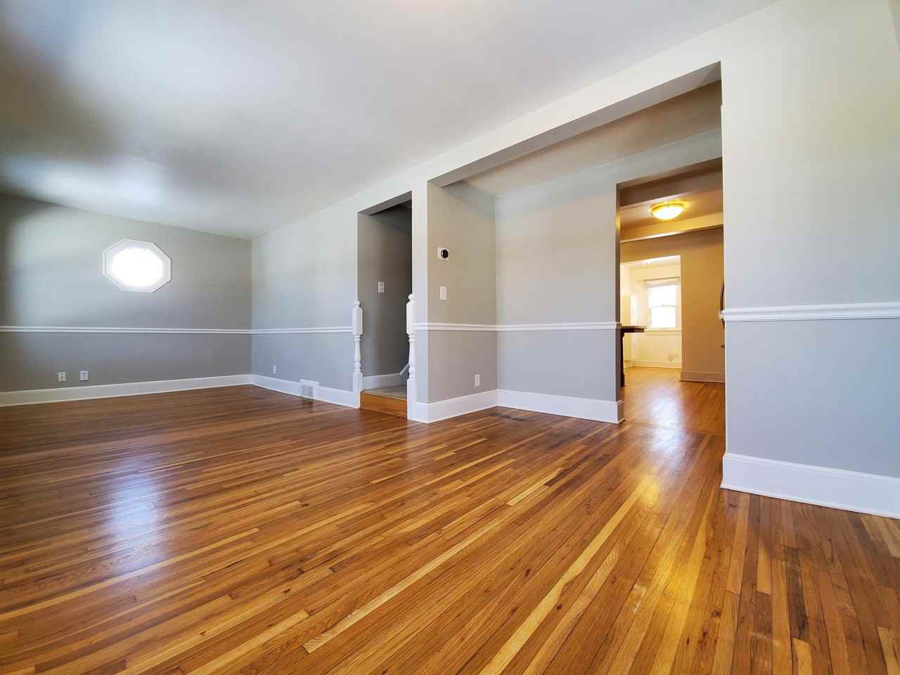 1112 6th Ave Se - Photo 5 of 20
