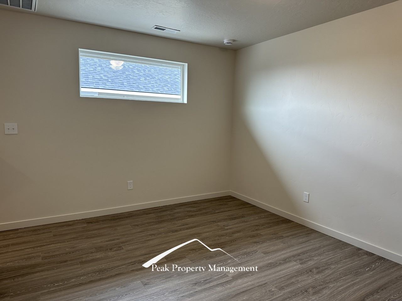 16550 N Franklin Blvd #16550 - Photo 6 of 19