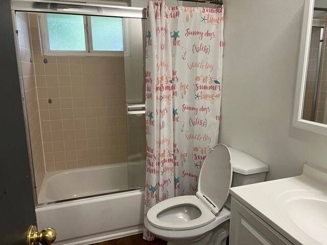 121 Gardner Dr - Photo 2 of 13