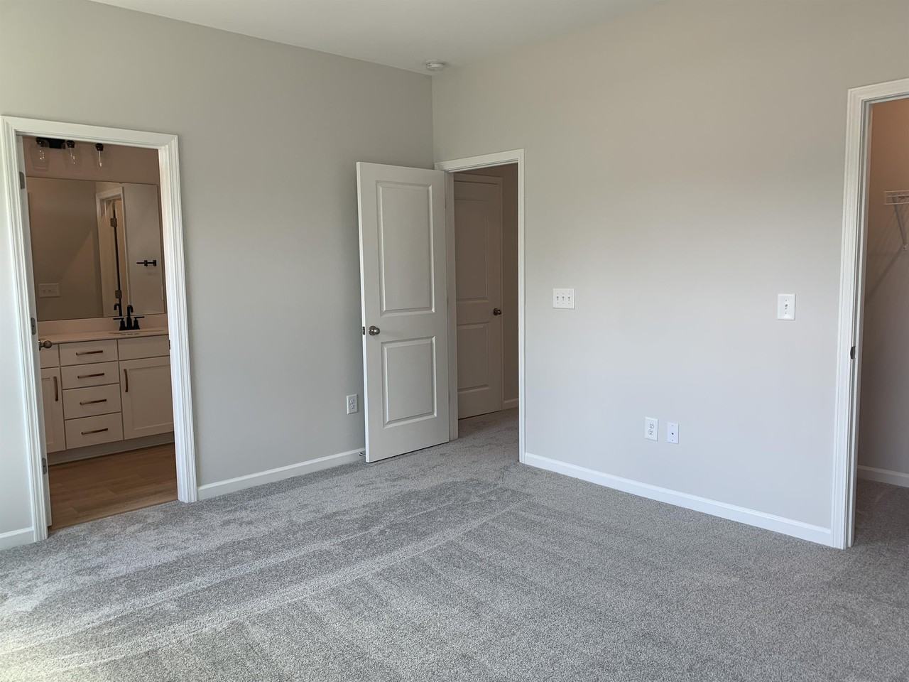 3400 Star View Dr #1 - Photo 2 of 44