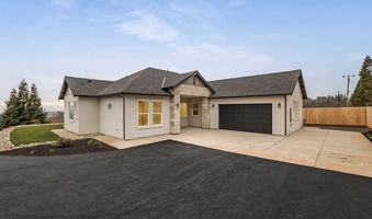 featured image of 5644 Little Grand Canyon Dr