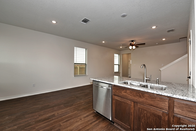 10323 Lynwood Branch San Antonio, Tx. #1 - Photo 7 of 12