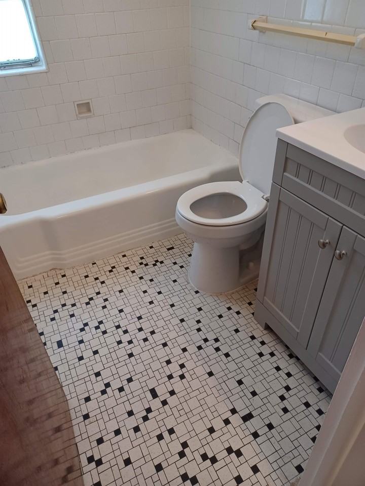 220 E Whitlock Ave #1 - Photo 6 of 15