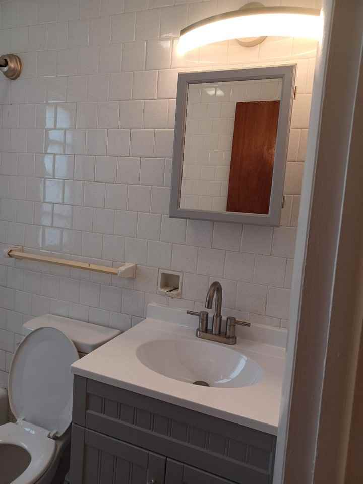 220 E Whitlock Ave #1 - Photo 5 of 15