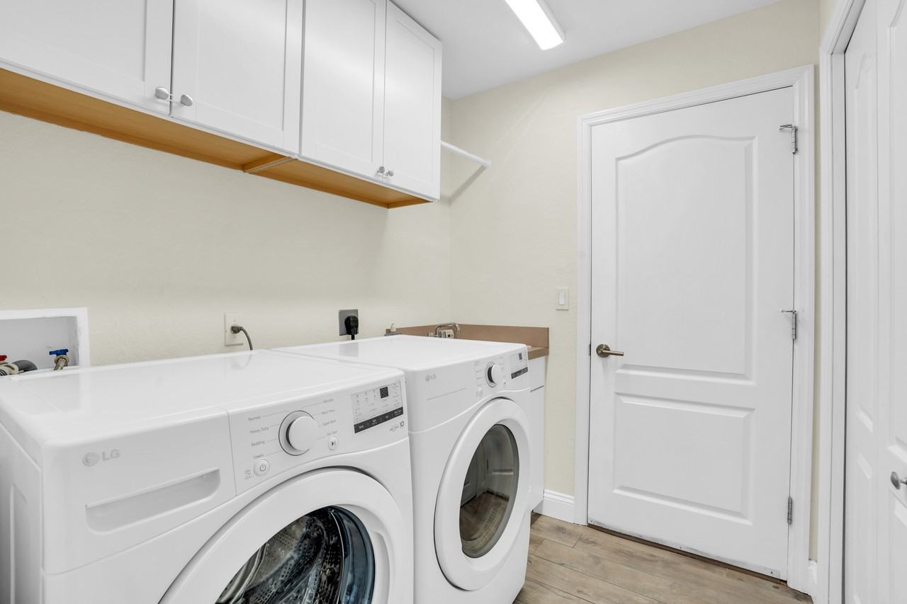 269 Sawgrass Ct - Photo 2 of 30