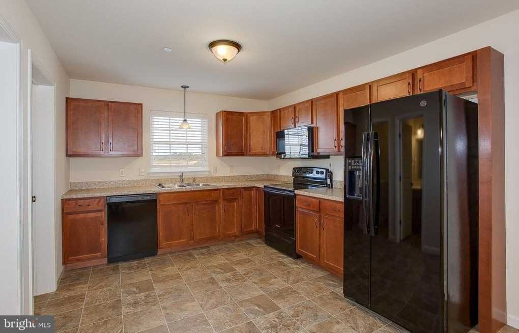 528 Byler Cir #528 - Photo 4 of 20