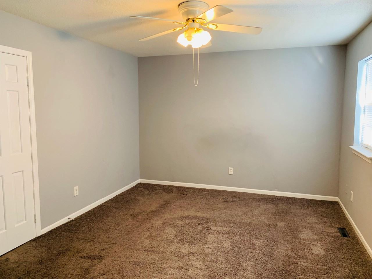 1404 Wendfield Dr #102 - Photo 5 of 35