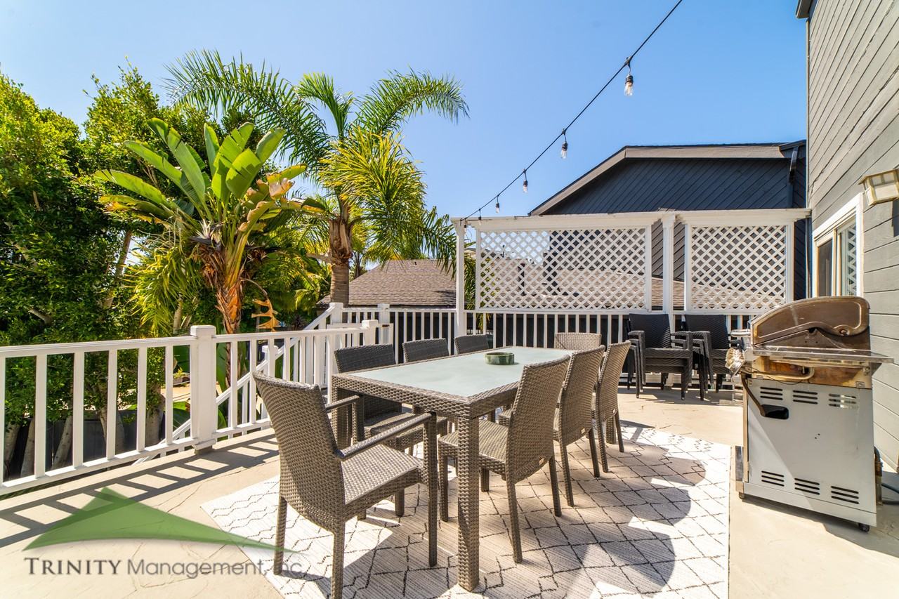 13785 Nogales Dr - Photo 2 of 20