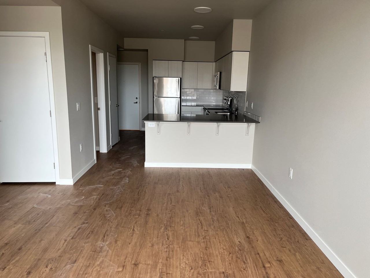 Velo Apartments - Photo 4 of 35