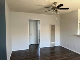 650 Glenoaks Blvd #35 - Photo 1 of 1
