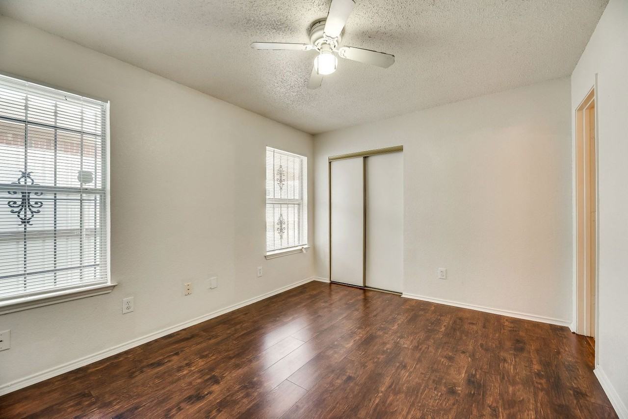 10340 Blackjack Oaks Dr - Photo 7 of 24
