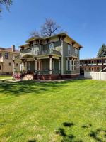 featured image of 1303 9th Ave